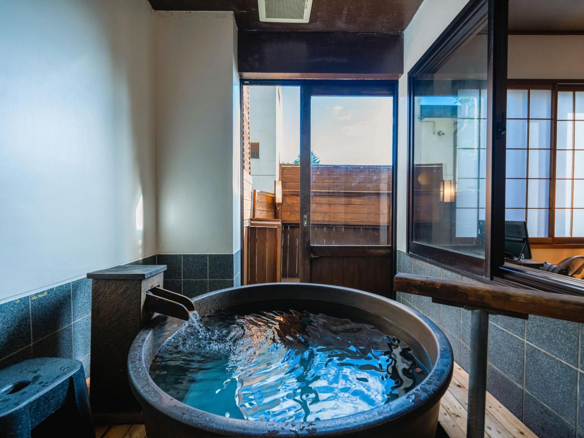 Hishino Onsen Tokiwakan Komoro Eksteriør billede