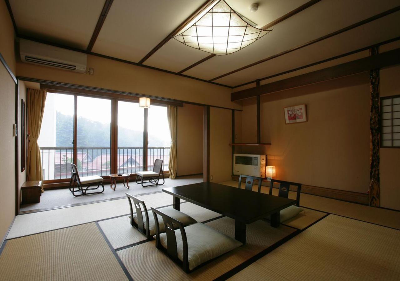 Hishino Onsen Tokiwakan Komoro Eksteriør billede