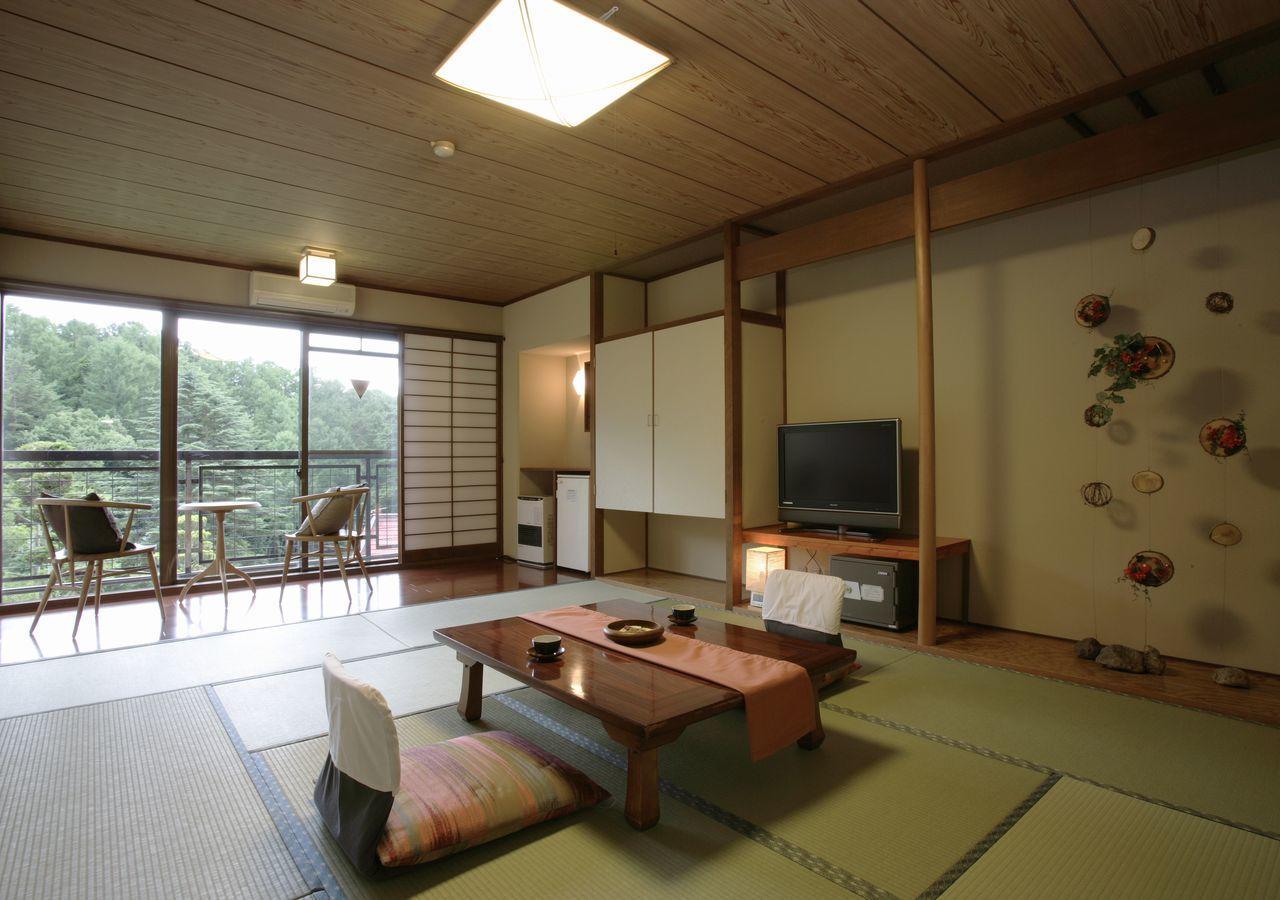 Hishino Onsen Tokiwakan Komoro Eksteriør billede