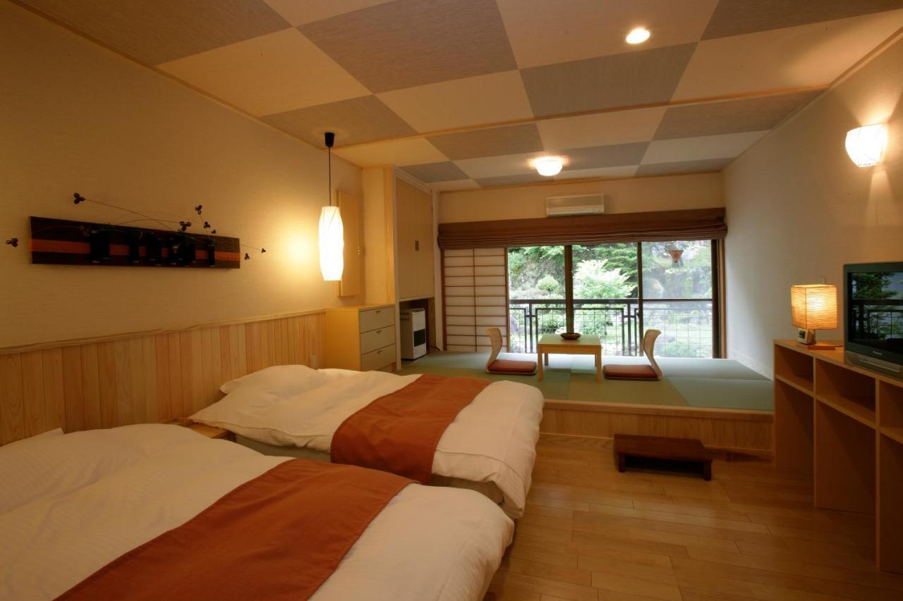 Hishino Onsen Tokiwakan Komoro Eksteriør billede